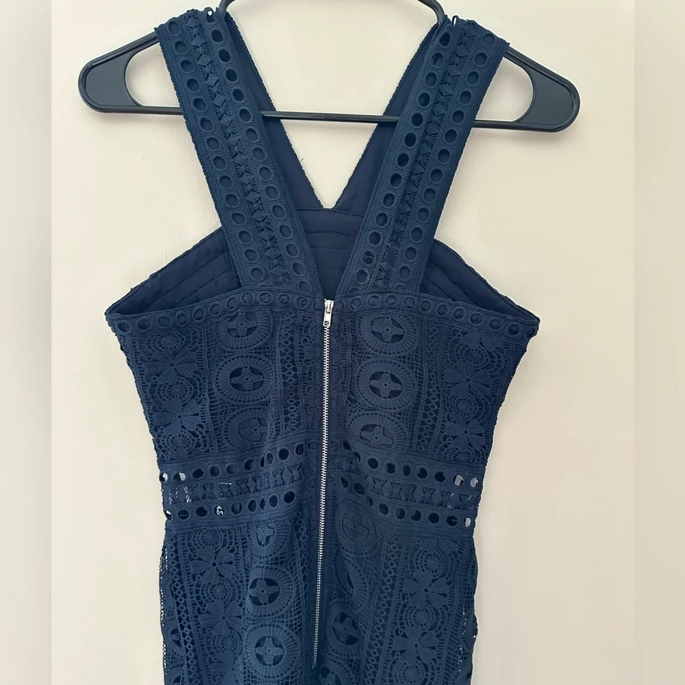 NWT Lulus Cocktail Ready Navy Blue Crochet Lace Midi Dress - Size XS - Picture 10 of 12